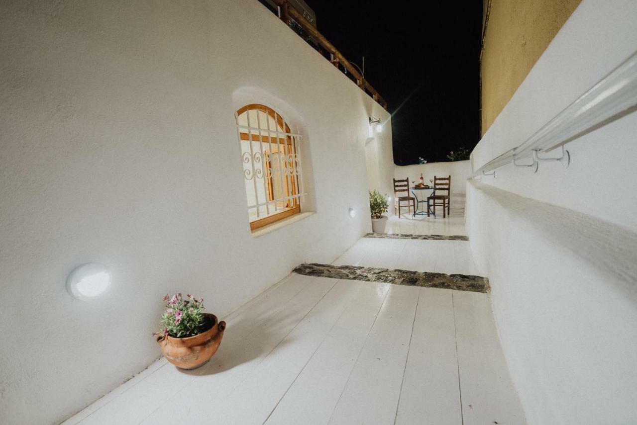 Pueblo Viejo Suites Kamári Buitenkant foto