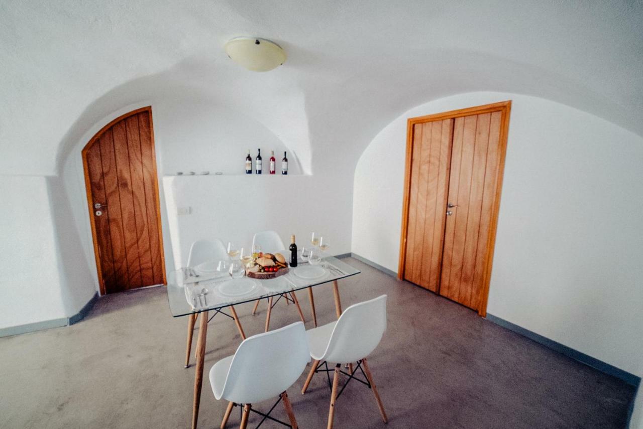 Pueblo Viejo Suites Kamári Buitenkant foto